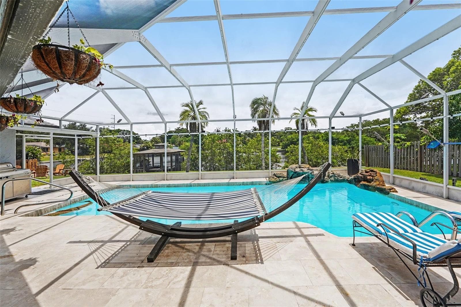 Single Family Residence at 1615 SAINT PAULS DR, CLEARWATER, photo 24 of 37