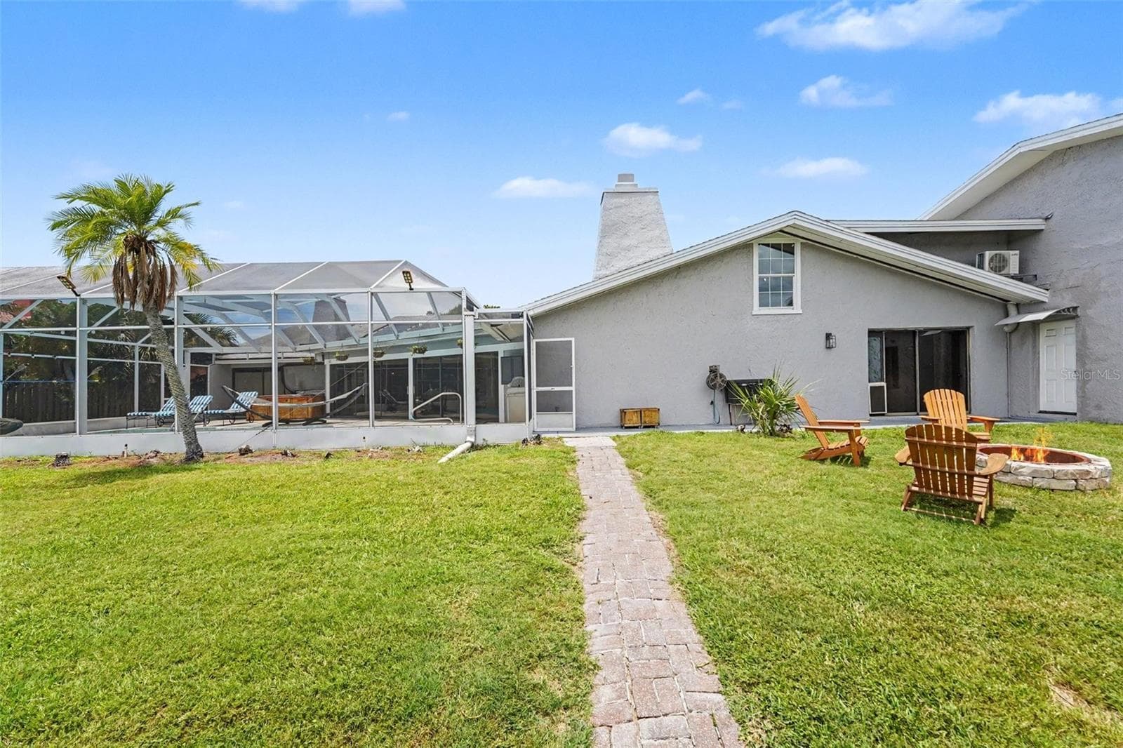Single Family Residence at 1615 SAINT PAULS DR, CLEARWATER, photo 35 of 37