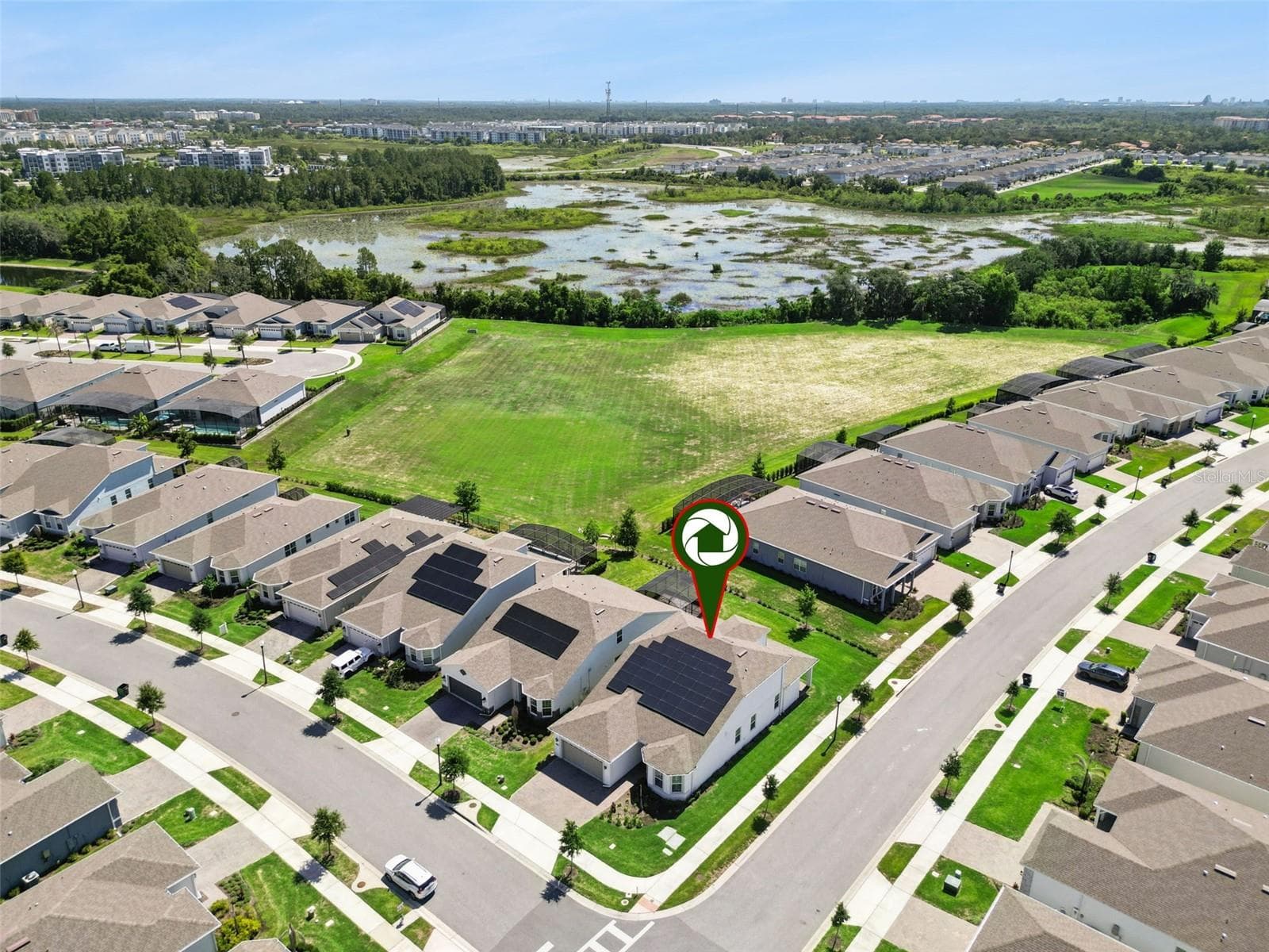 Single Family Residence at 13361 SUNNY RETREAT LN, WINTER GARDEN, photo 3 of 73