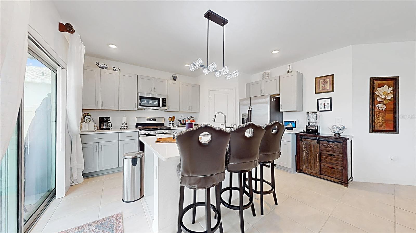 Single Family Residence at 33941 SKY BLOSSOM CIR, LEESBURG, photo 22 of 34