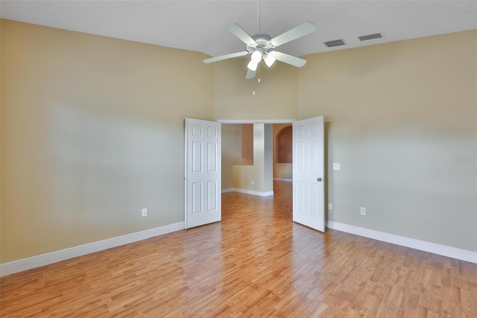 Single Family Residence at 11813 STONEWOOD GATE DR, RIVERVIEW, photo 6 of 45
