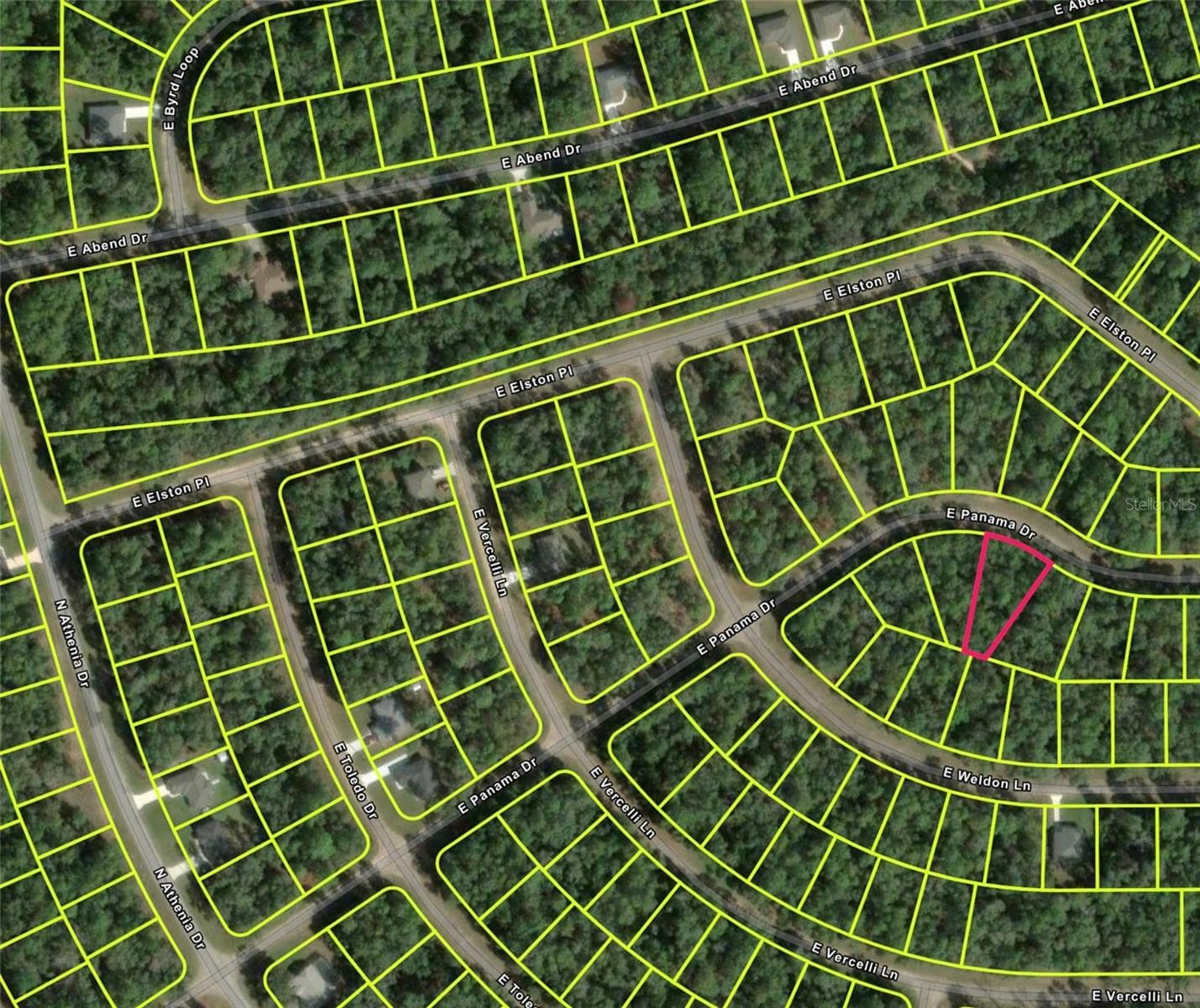 818 E PANAMA DR