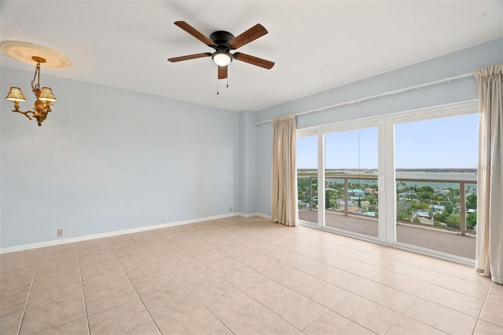 Condominium at 880 MANDALAY AVE #C1214, CLEARWATER BEACH, photo 10 of 40