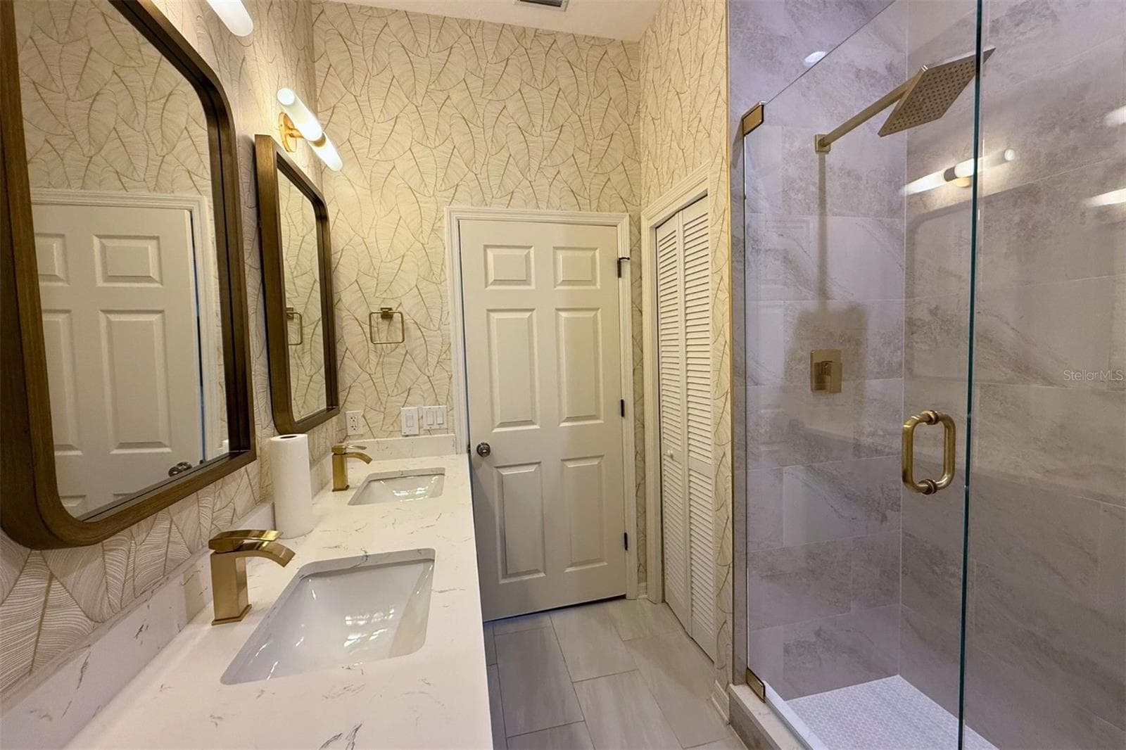 Single Family Residence at 4824 HANGING MOSS LN, SARASOTA, photo 23 of 41