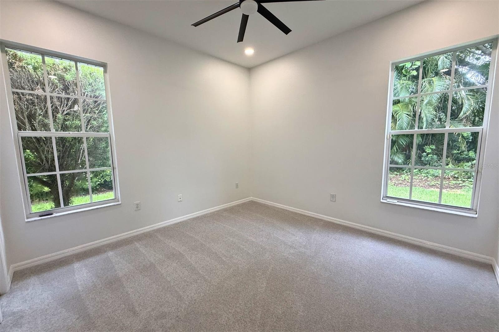 Single Family Residence at 4824 HANGING MOSS LN, SARASOTA, photo 25 of 41
