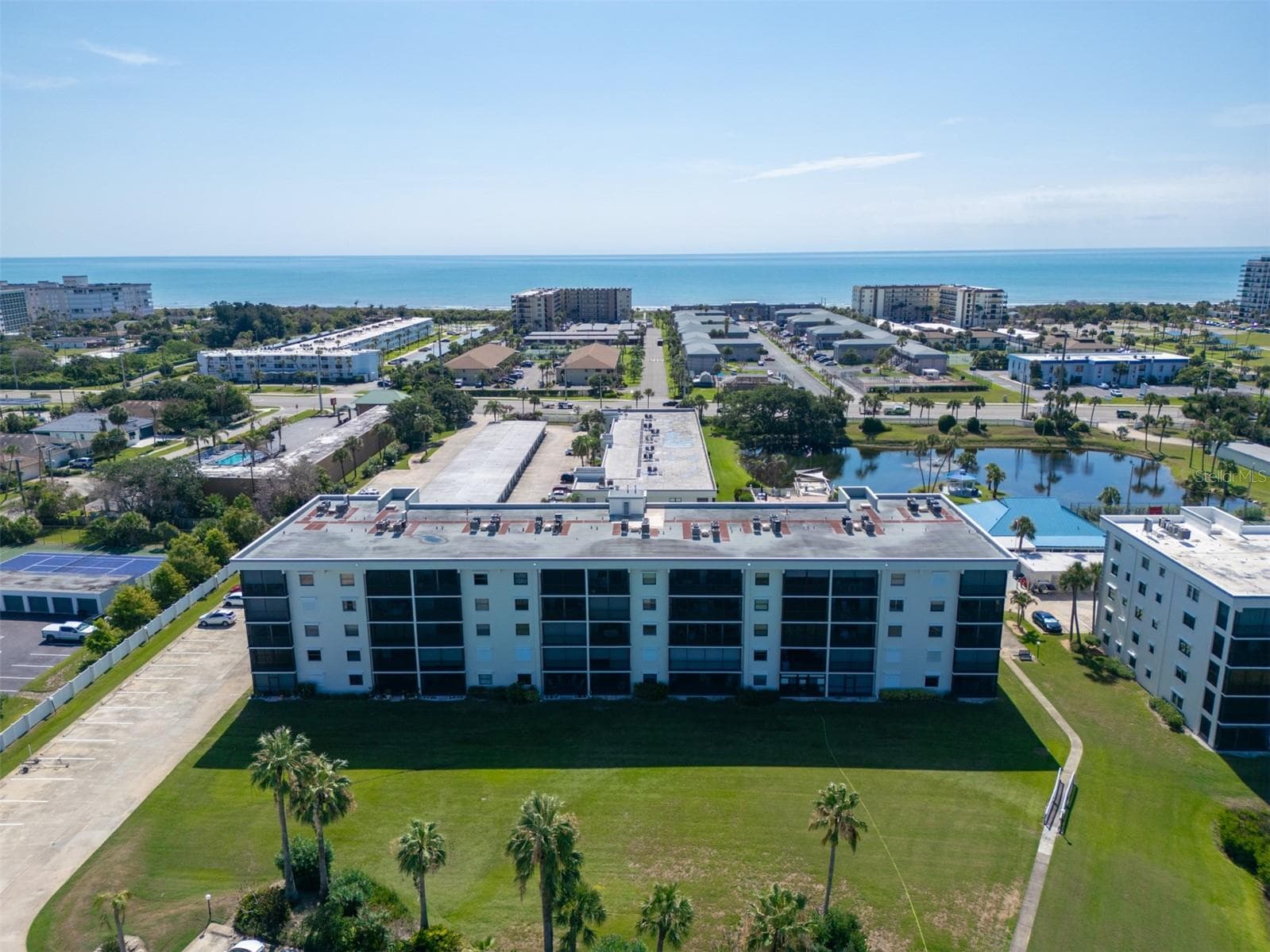 Fountain Cove - 3165 N ATLANTIC AVE #B209, COCOA BEACH