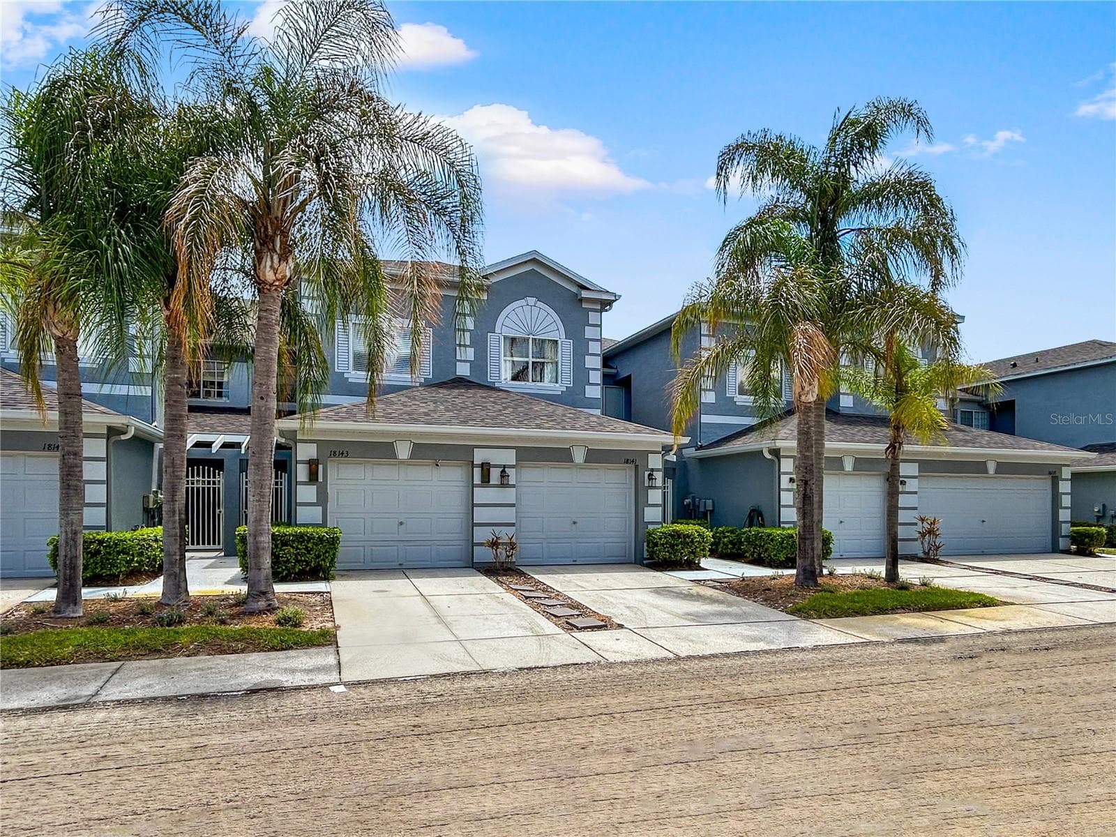 Townhouse at 18141 NASSAU POINT DR, TAMPA, photo 3 of 25