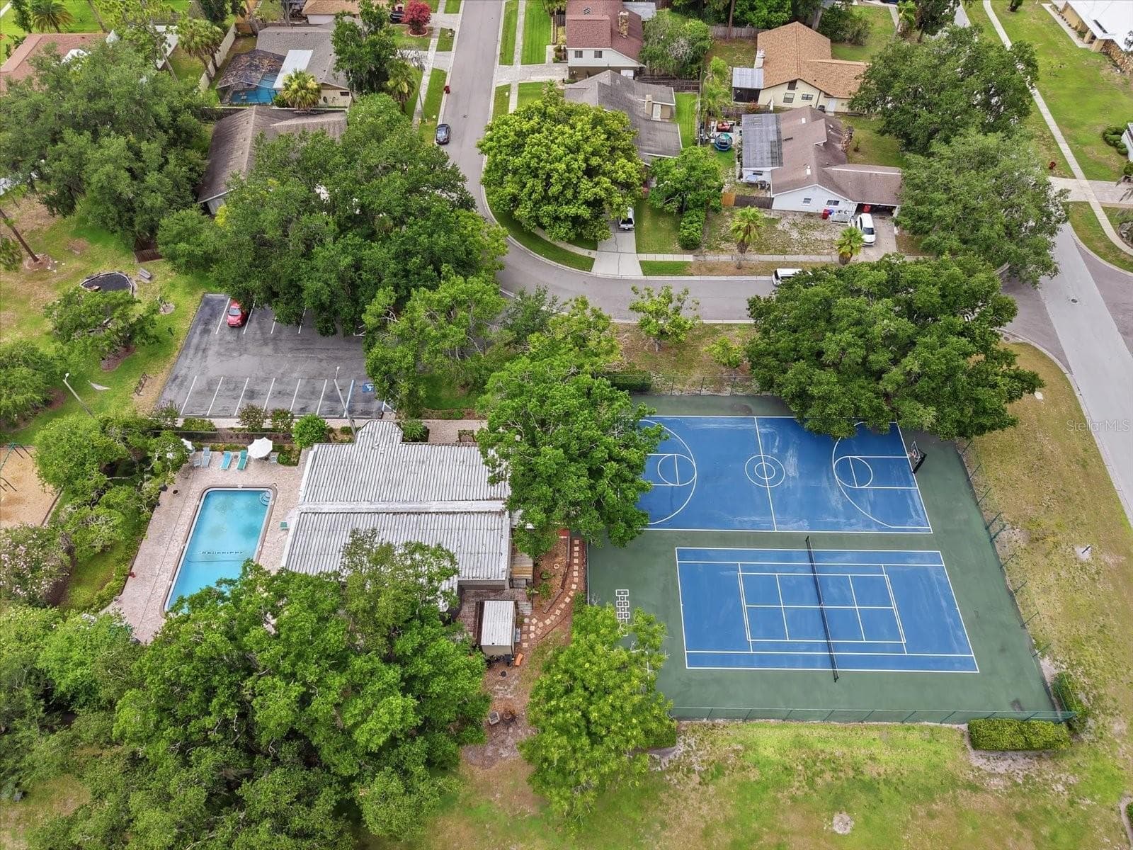 $275 Annual HOA includes amenities! - 1405 LAUREL CT, PLANT CITY