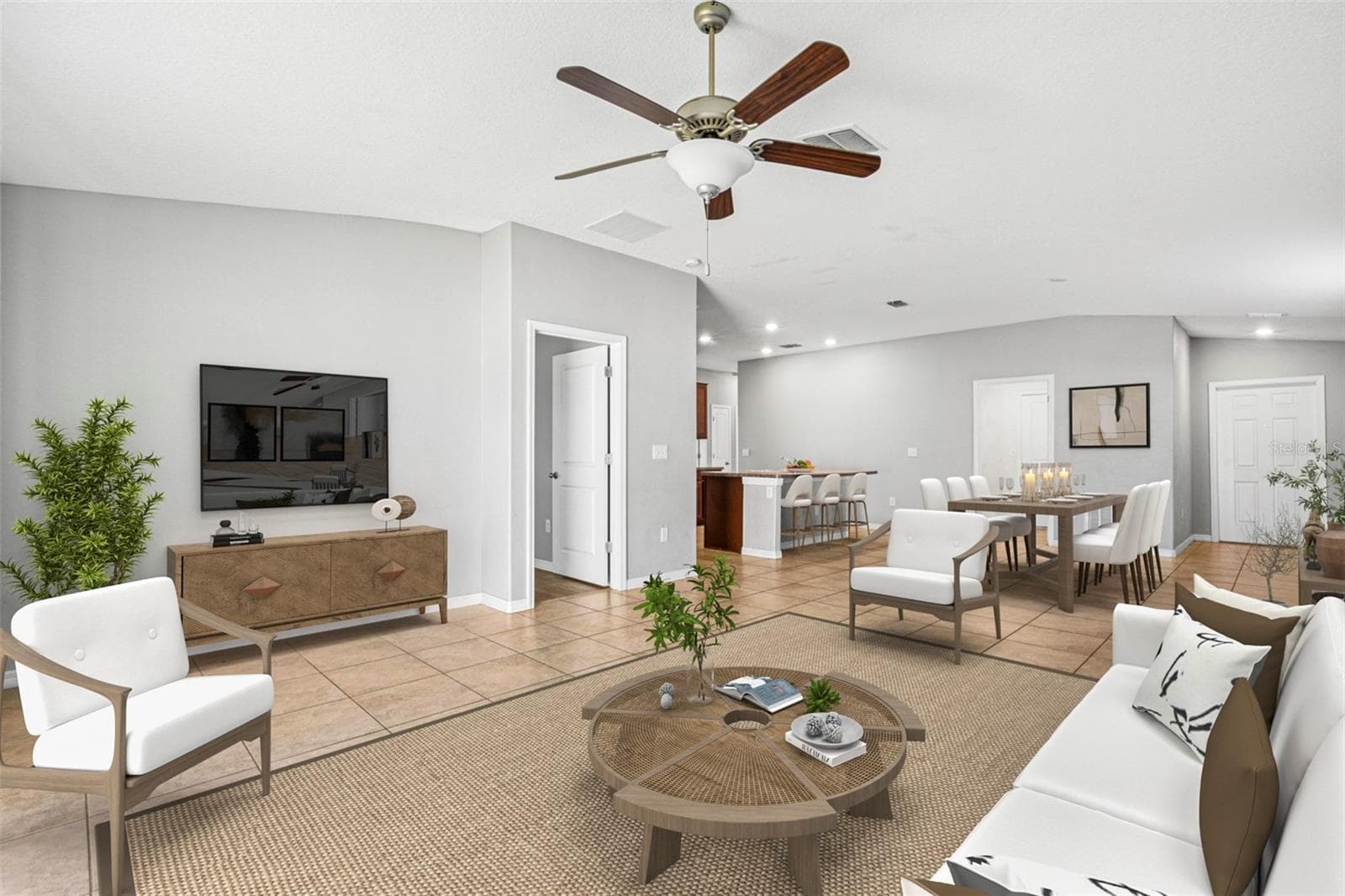 The generous footprint offers plenty of flexibility, with space to create comfortable living and dining areas while maintaining an open, uncluttered feel. - 6810 TRENT CREEK DR, SUN CITY CENTER