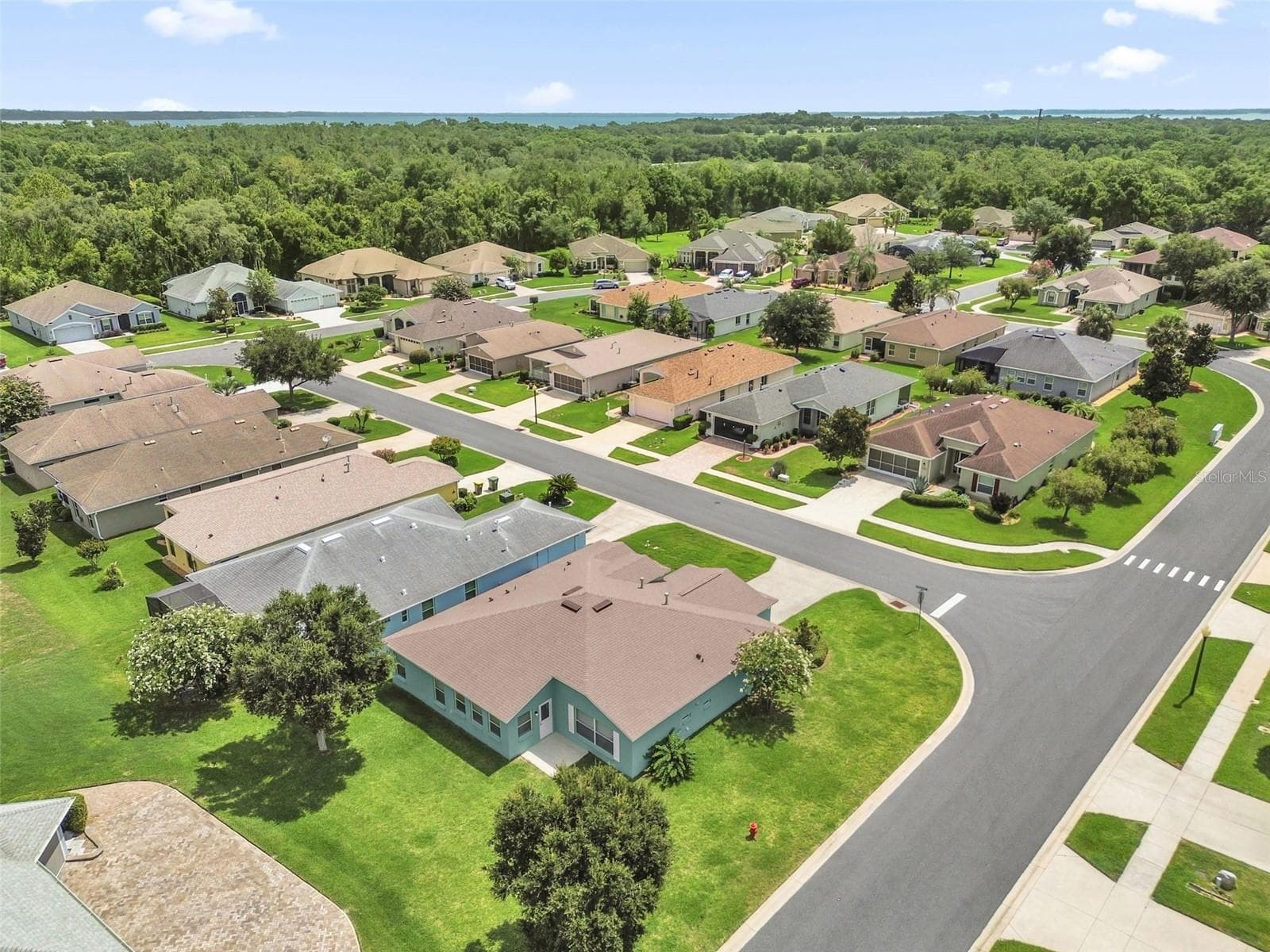 Drone Side - 5901 CANDLE GLOW PL, LEESBURG