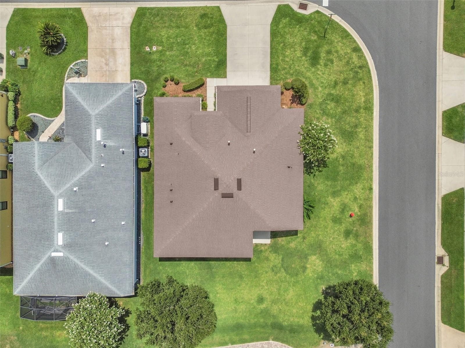 Drone Above - 5901 CANDLE GLOW PL, LEESBURG