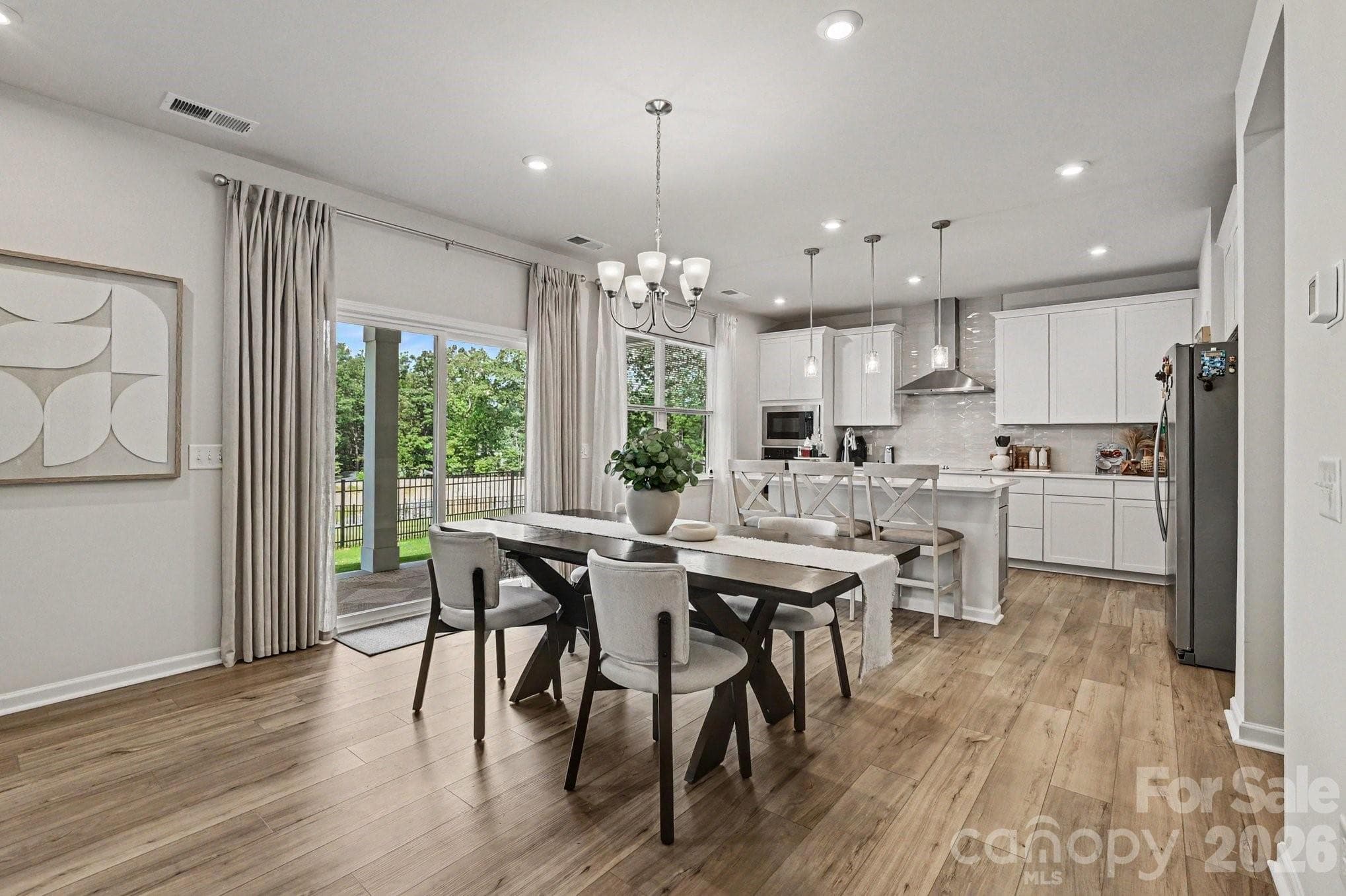 Eating Area - 8230 Franklin Trail Street, Charlotte