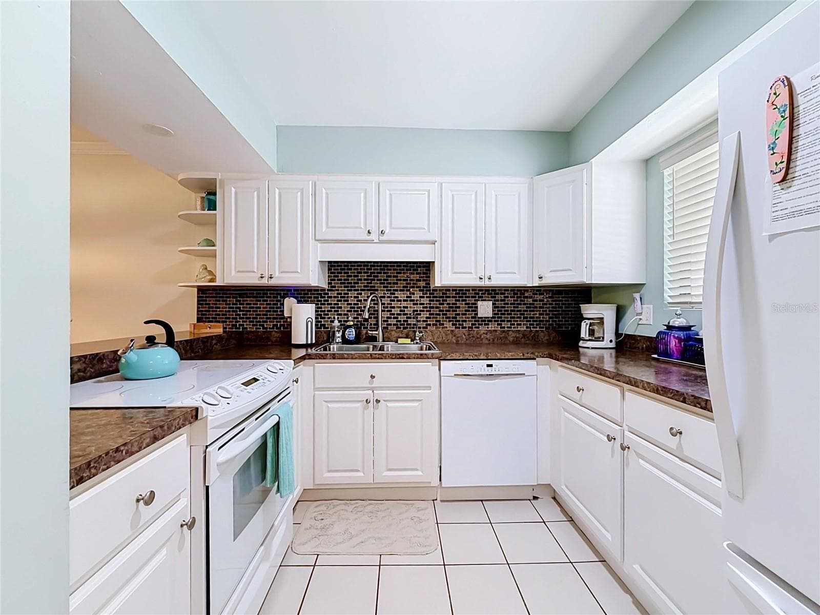 Modern kitchen - 1801 GULF DR N #248, BRADENTON BEACH