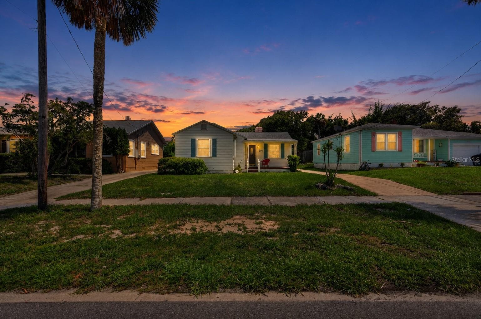 Single Family Residence at 314 REVILO BLVD, DAYTONA BEACH, photo 3 of 51
