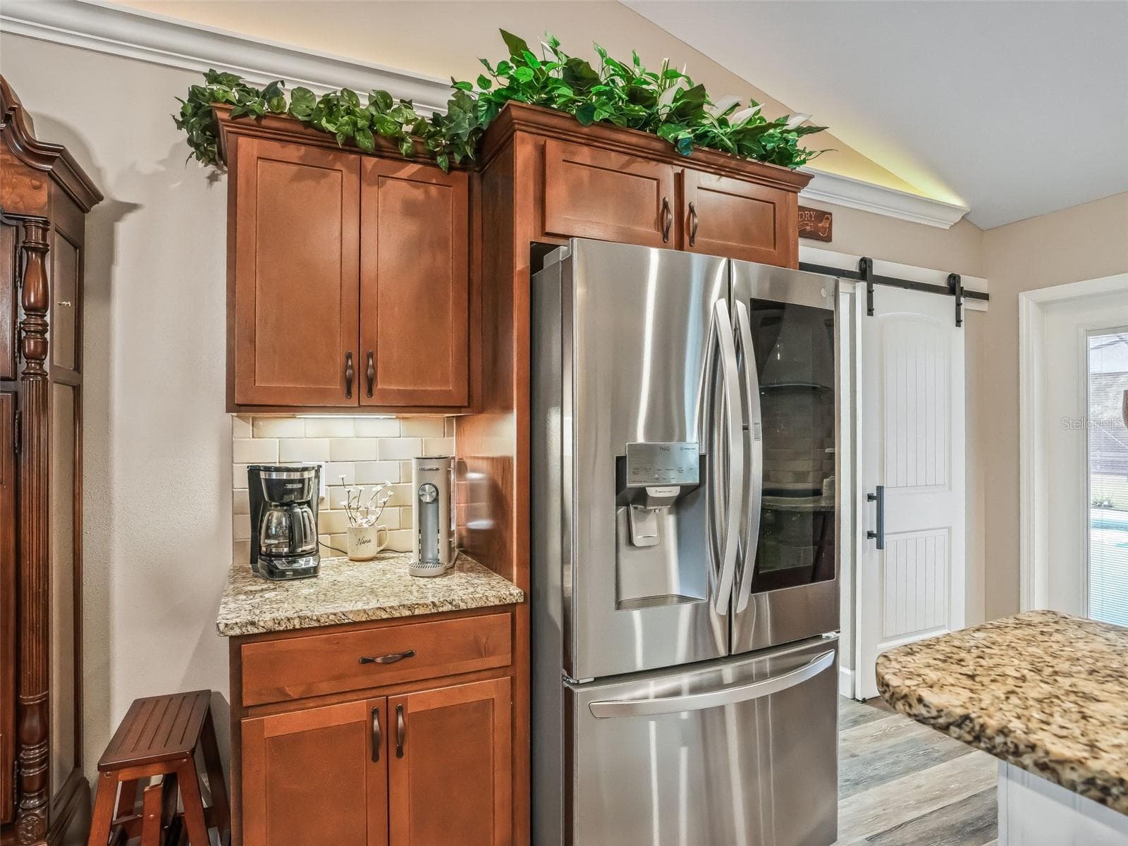 Single Family Residence at 6570 SE 175TH CT, MORRISTON, photo 12 of 77