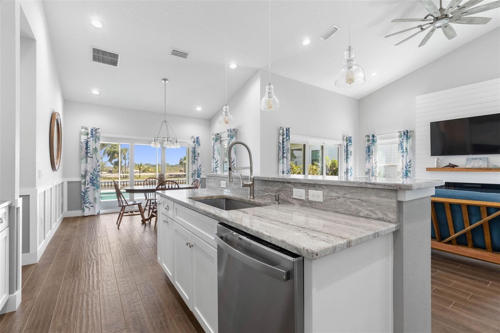 Single Family Residence at 127 SEASIDE PT, FLAGLER BEACH, photo 21 of 98