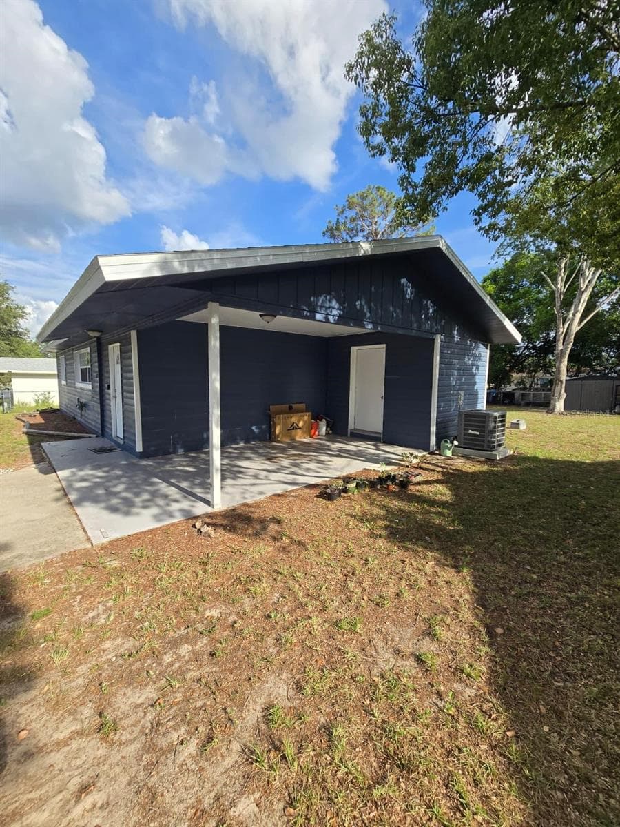 Single Family Residence at 459 WATER RD, OCALA, photo 11 of 19
