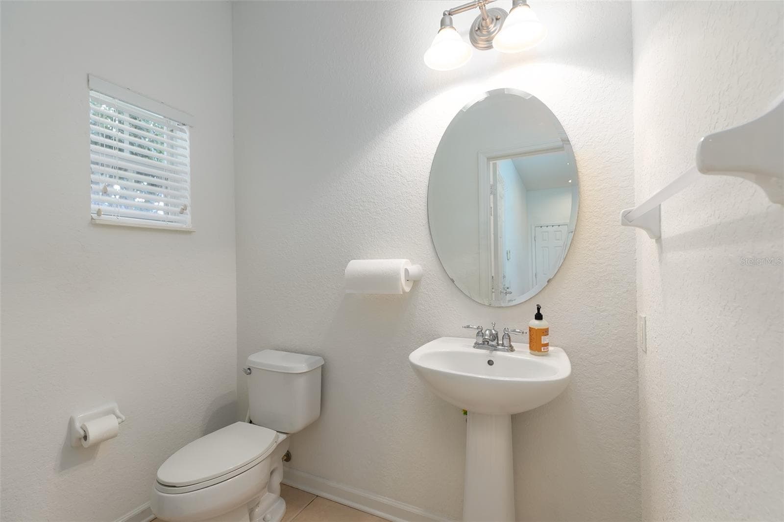 Townhouse at SPRING ISLE, ORLANDO, photo 7 of 18