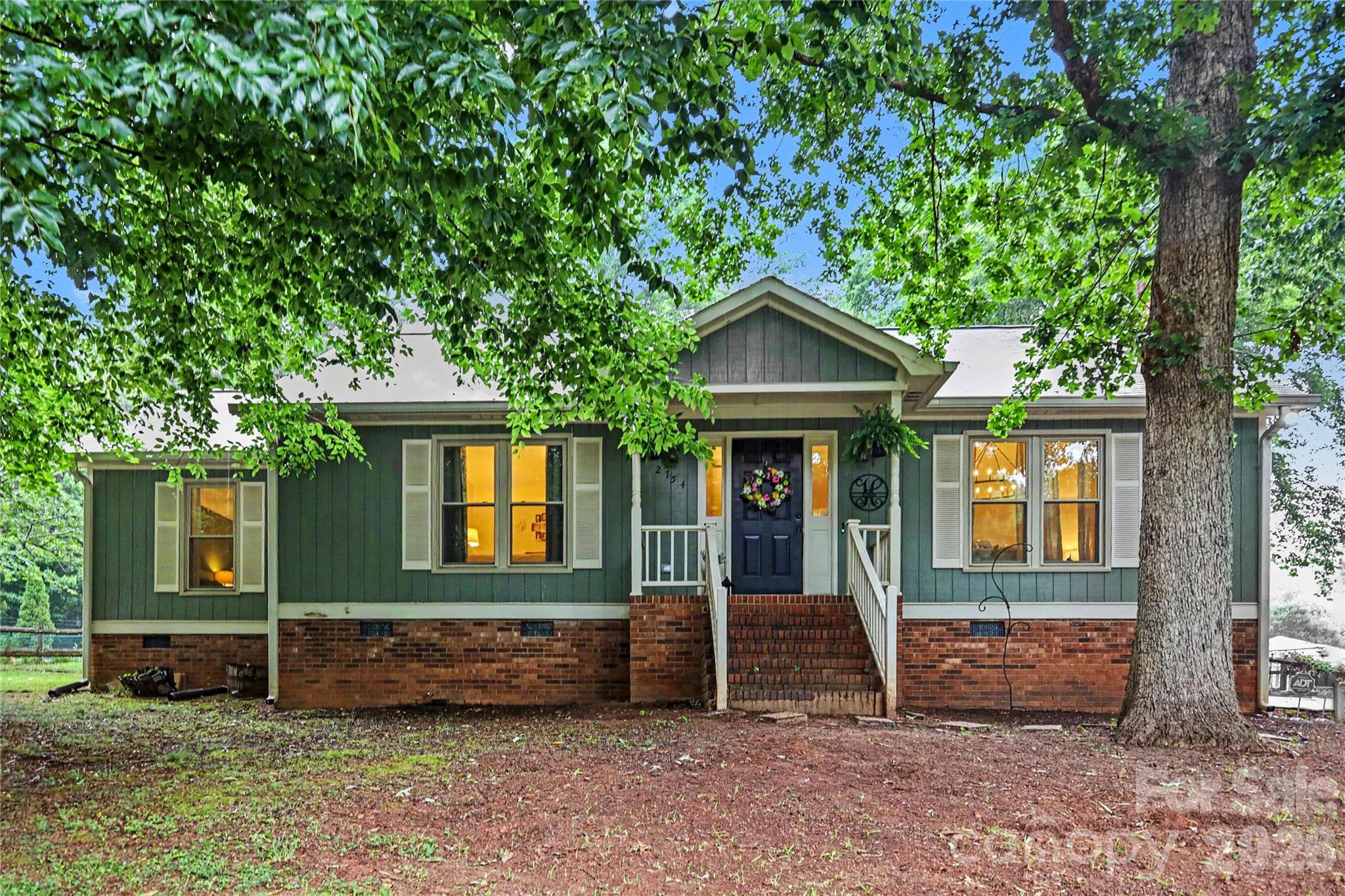 Single Family Residence at Gastonia, photo 2 of 21