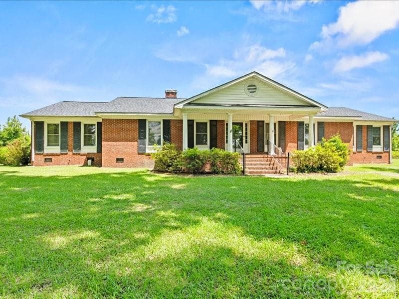 Single Family Residence at 464 Lark Road, Cheraw, photo 24 of 48