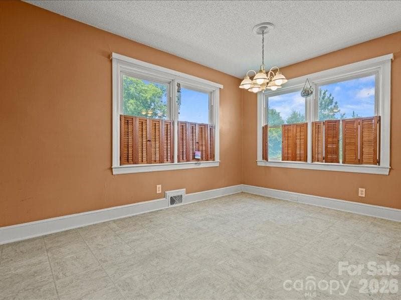Single Family Residence at 464 Lark Road, Cheraw, photo 31 of 48
