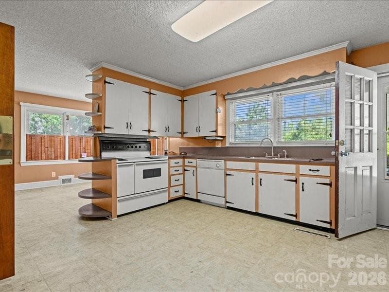 Single Family Residence at 464 Lark Road, Cheraw, photo 34 of 48