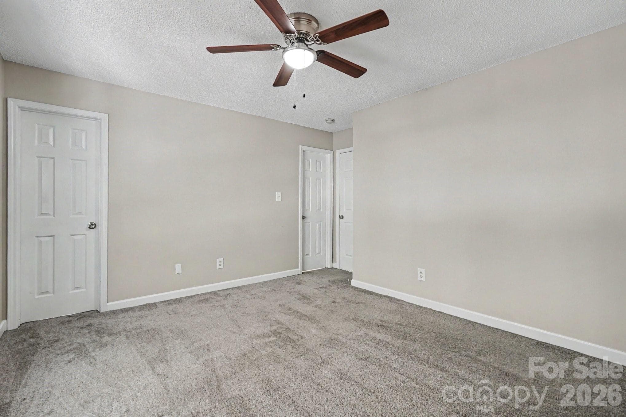 Single Family Residence at 1029 Jordans Pond Lane, Charlotte, photo 15 of 22