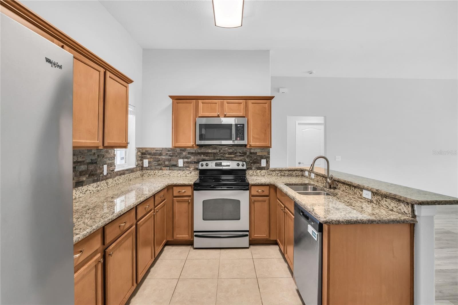 Kitchen - 308 BELLA ROSA CIR, SANFORD