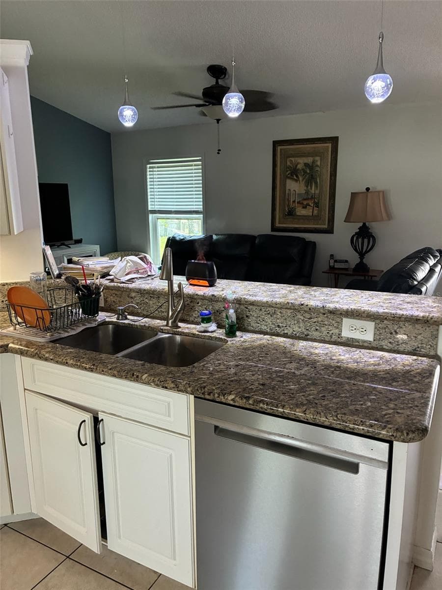 Single Family Residence at 849 HAPPINESS AVE SW, PALM BAY, photo 5 of 42