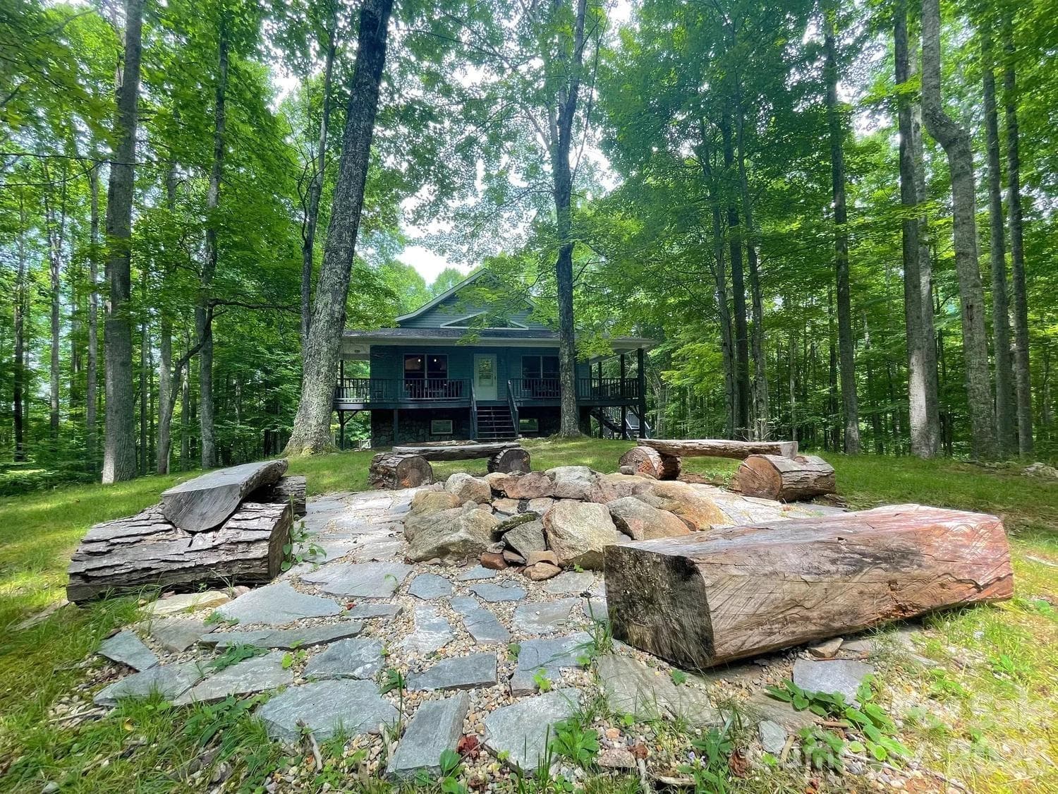 Single Family Residence at 700 Norton Fork Road, Hot Springs, photo 2 of 20
