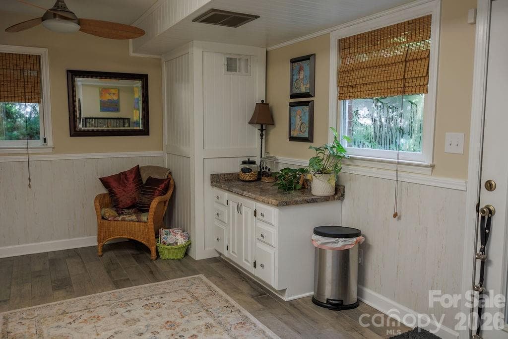 Spacious laundry and mudroom room - Kings Mountain