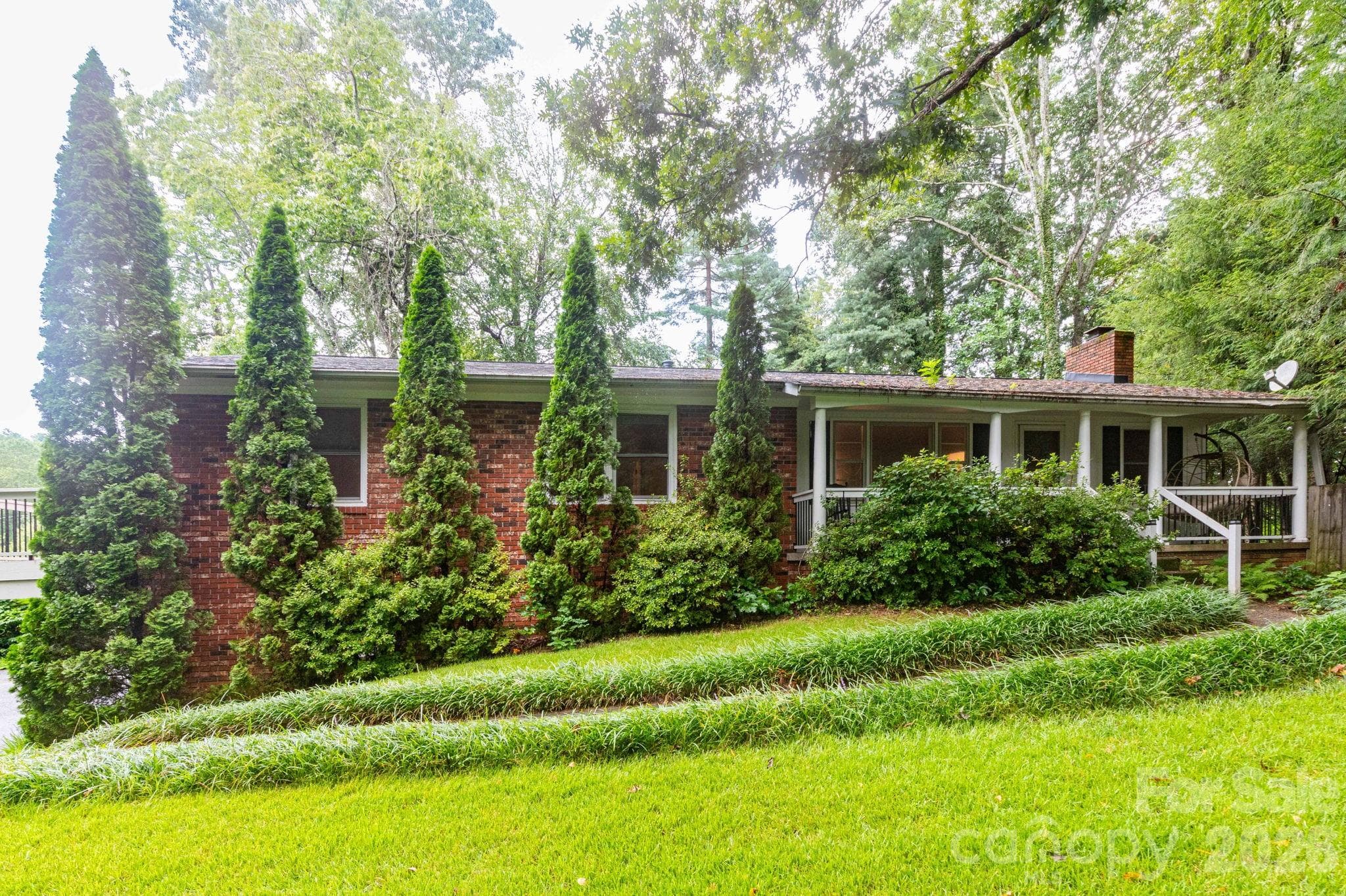 Front of House - Hendersonville