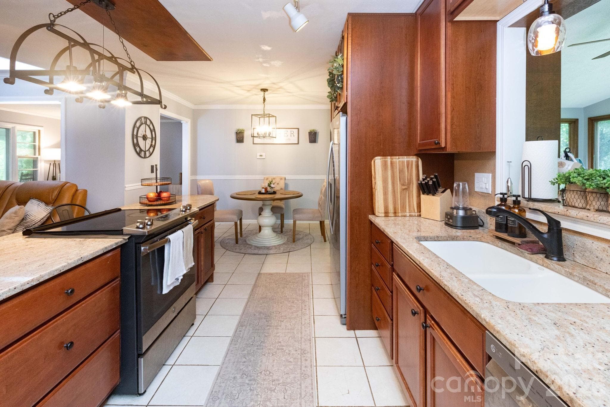 Kitchen-Dining Room - Hendersonville