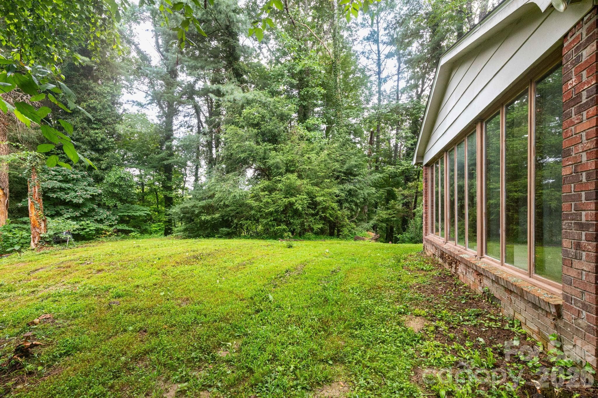 Backyard - 936 Toxaway Drive, Hendersonville