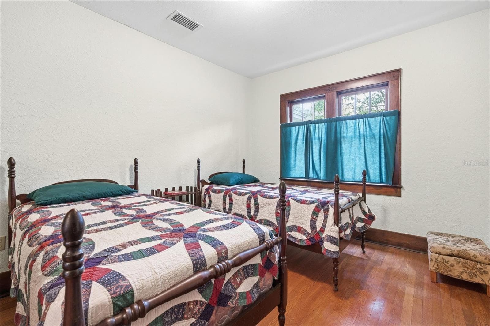 Single Family Residence at 1747 APACHE TRL, CLEARWATER, photo 25 of 64