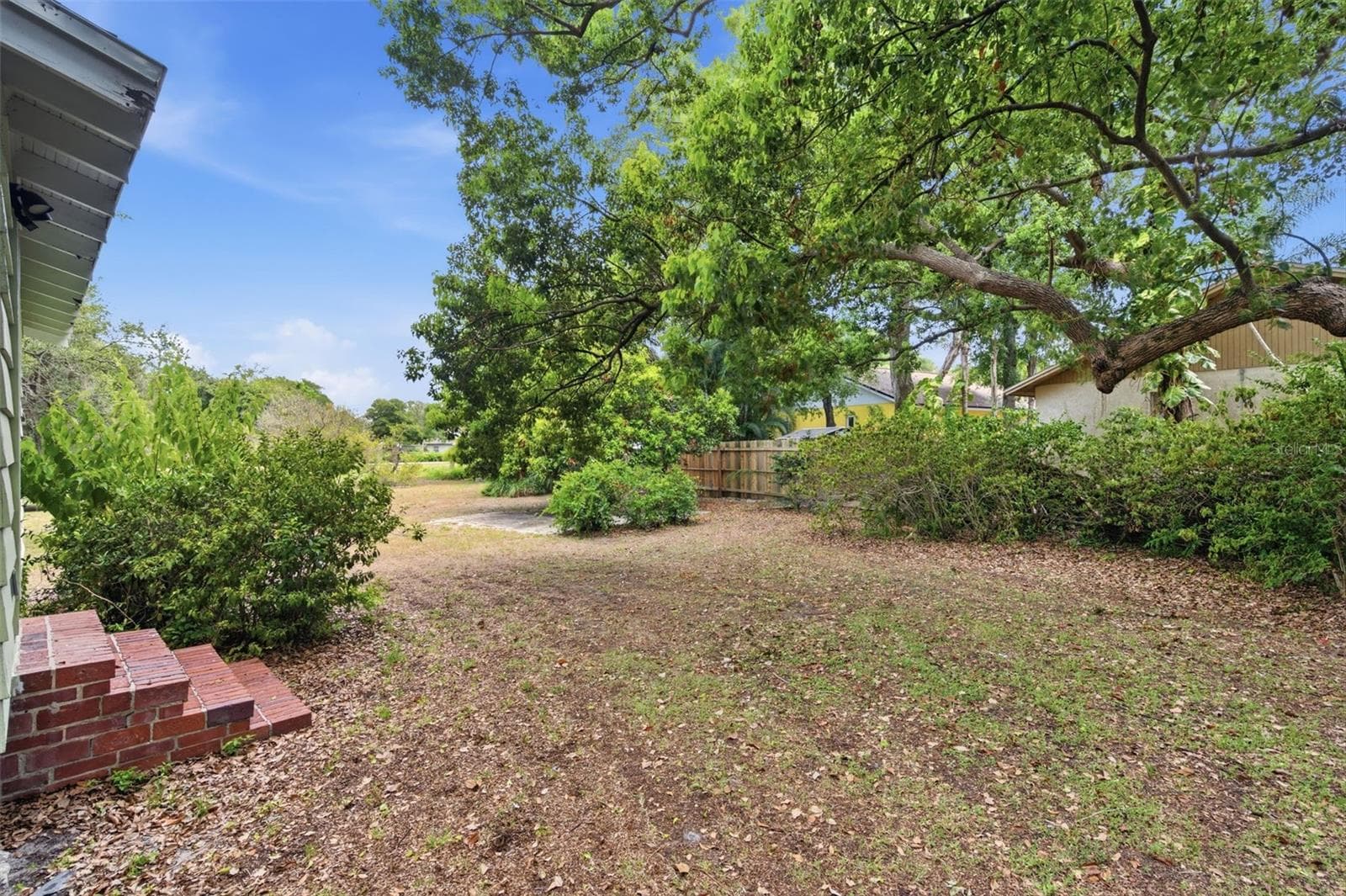 Single Family Residence at 1747 APACHE TRL, CLEARWATER, photo 45 of 64