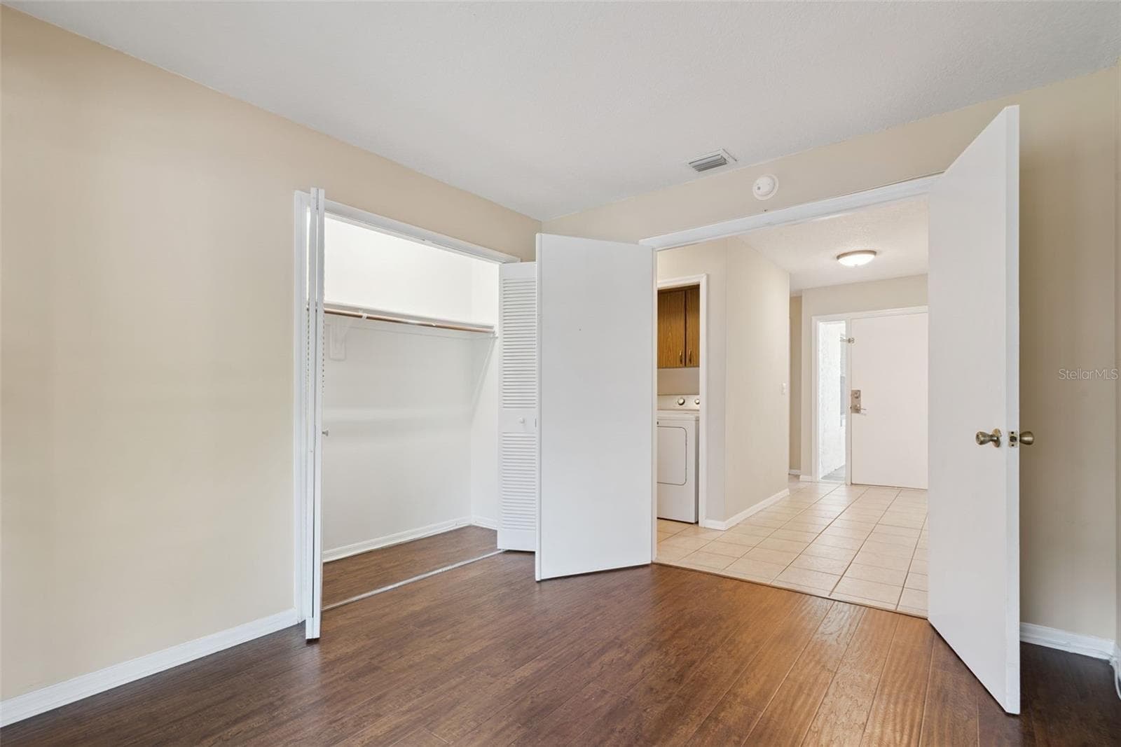Bedroom 3 also perfect for home office or study with double door entry and access to balcony - 445 S NETHERWOOD CRES #2, ALTAMONTE SPRINGS