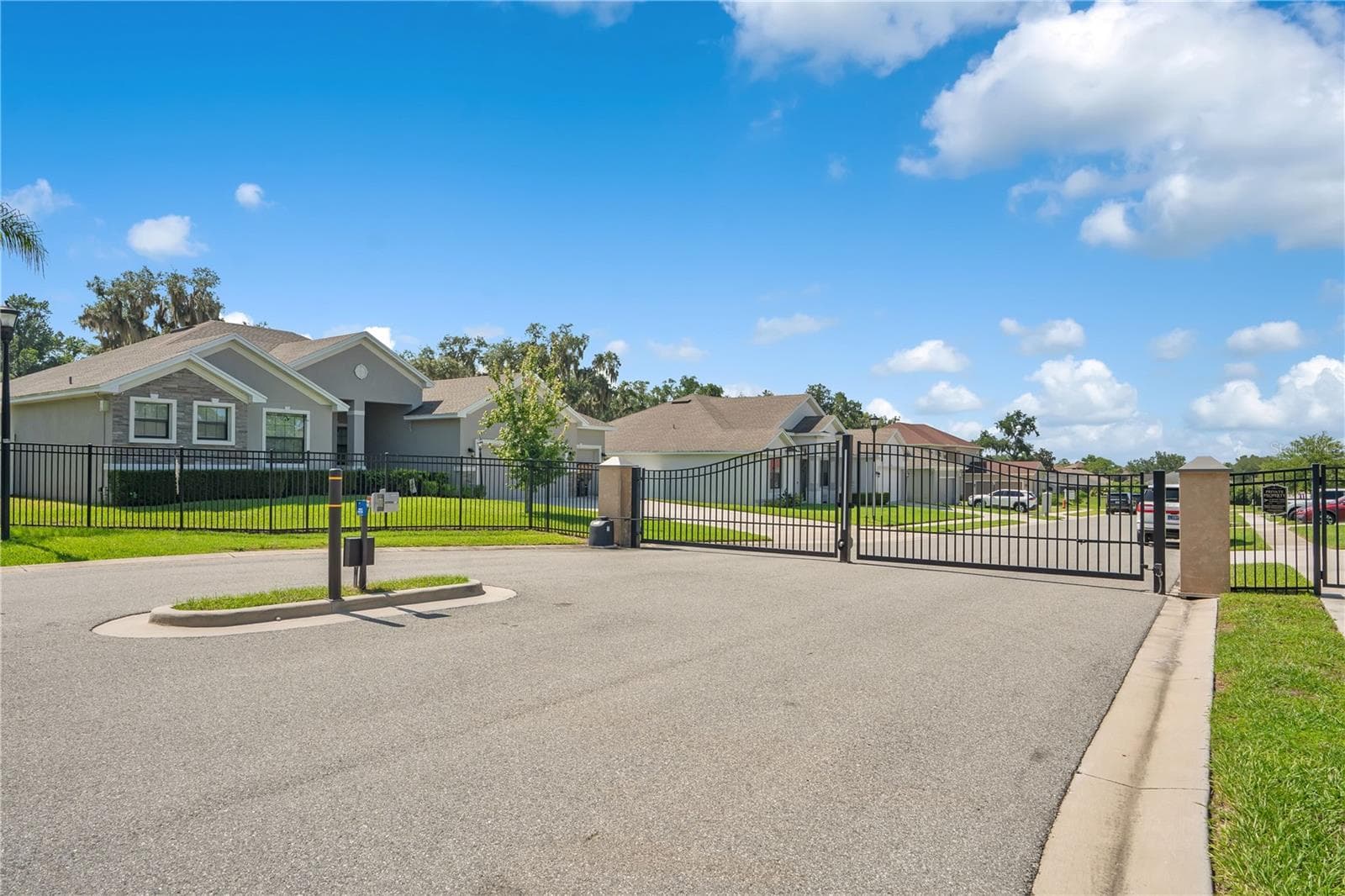 Single Family Residence at 525 GANDHI DR, LAKELAND, photo 45 of 46