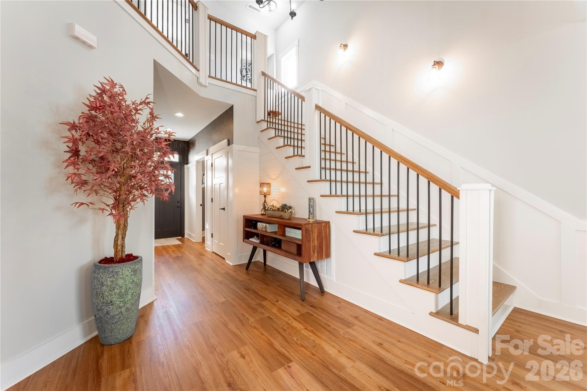 Single Family Residence at 5019 Star Magnolia Court, Clover, photo 10 of 43