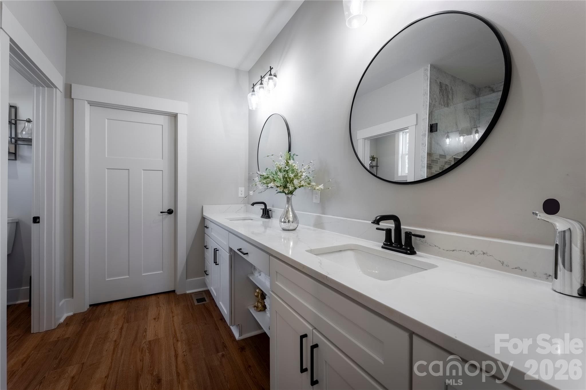 Single Family Residence at 5019 Star Magnolia Court, Clover, photo 21 of 43