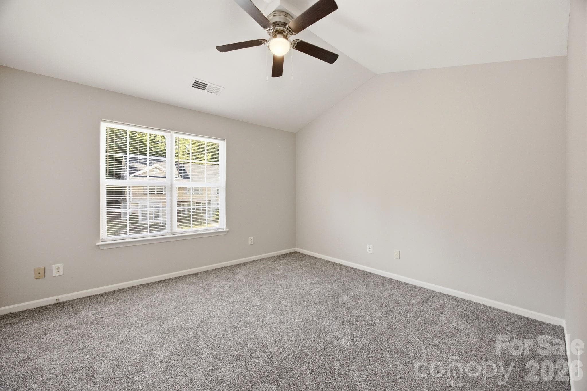Townhouse at 6123 Dane Drive, Dallas, photo 15 of 27