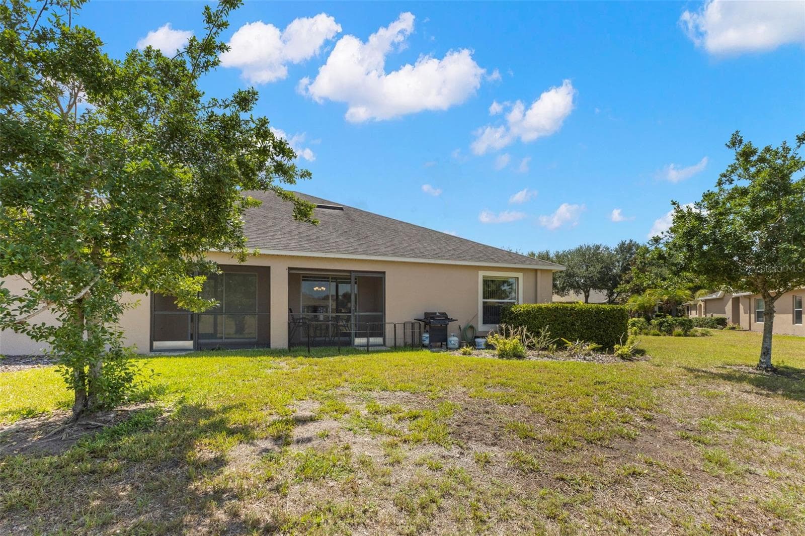 Villa at 13627 CREST LAKE DR, HUDSON, photo 16 of 48