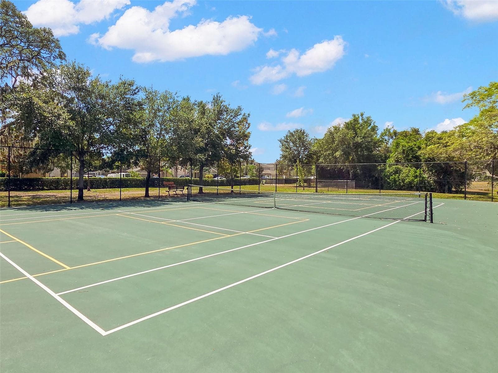 Tennis court - 13627 CREST LAKE DR, HUDSON