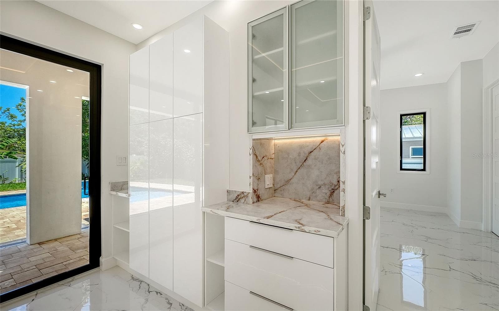 Single Family Residence at 2483 BAY ST, SARASOTA, photo 18 of 56
