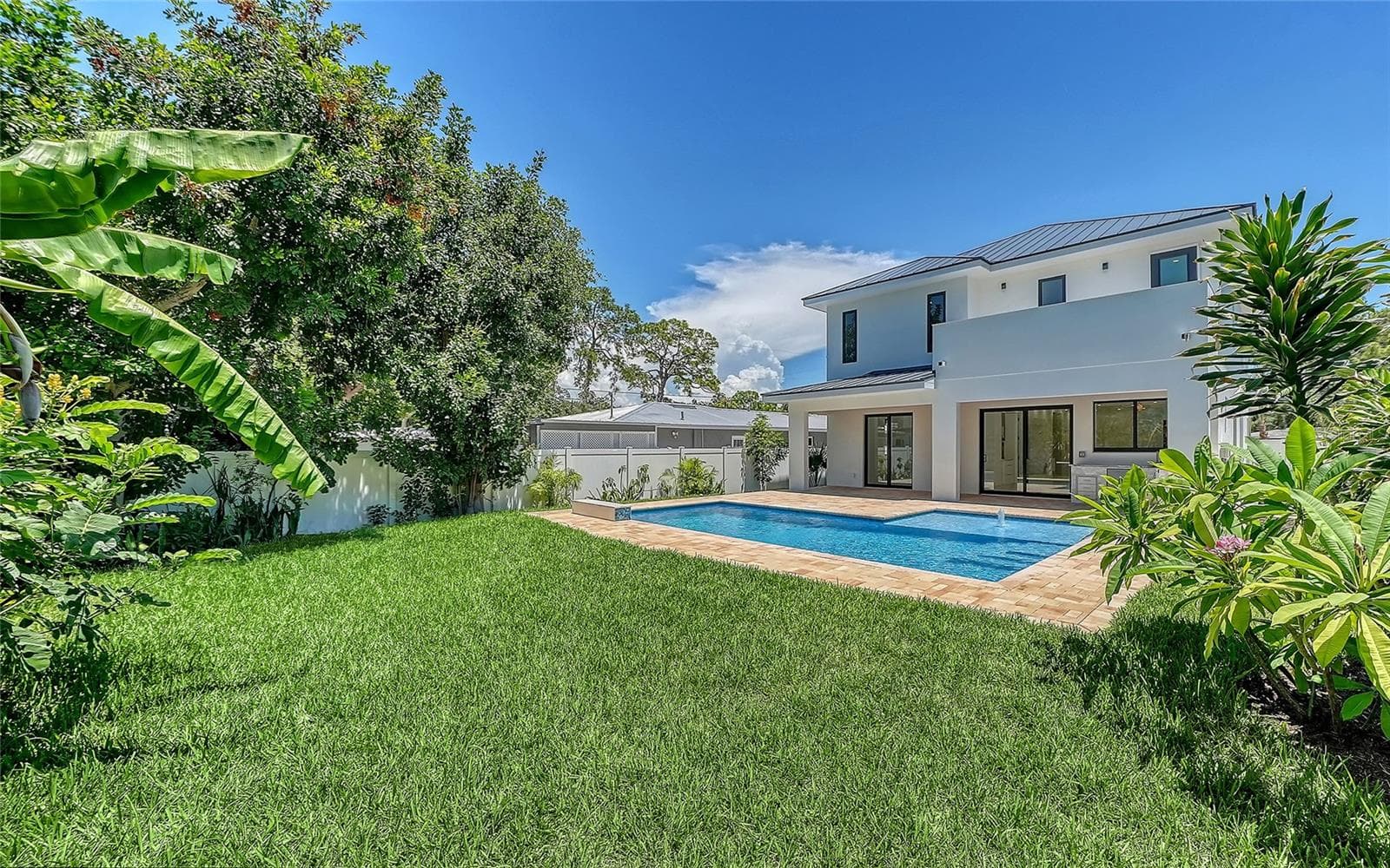 Single Family Residence at 2483 BAY ST, SARASOTA, photo 50 of 56