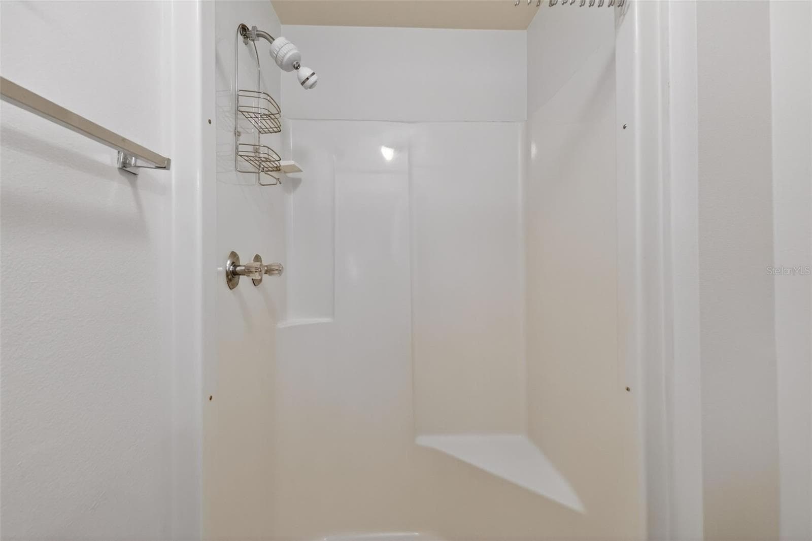 Villa at 12520 ORANGEWOOD CT, TAVARES, photo 15 of 23