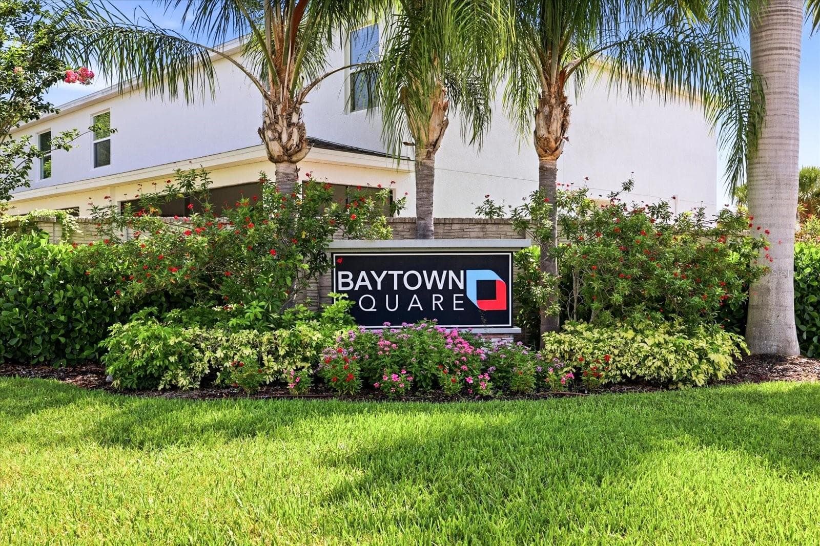 Townhouse at 6453 BAYTOWN DR, SARASOTA, photo 3 of 33