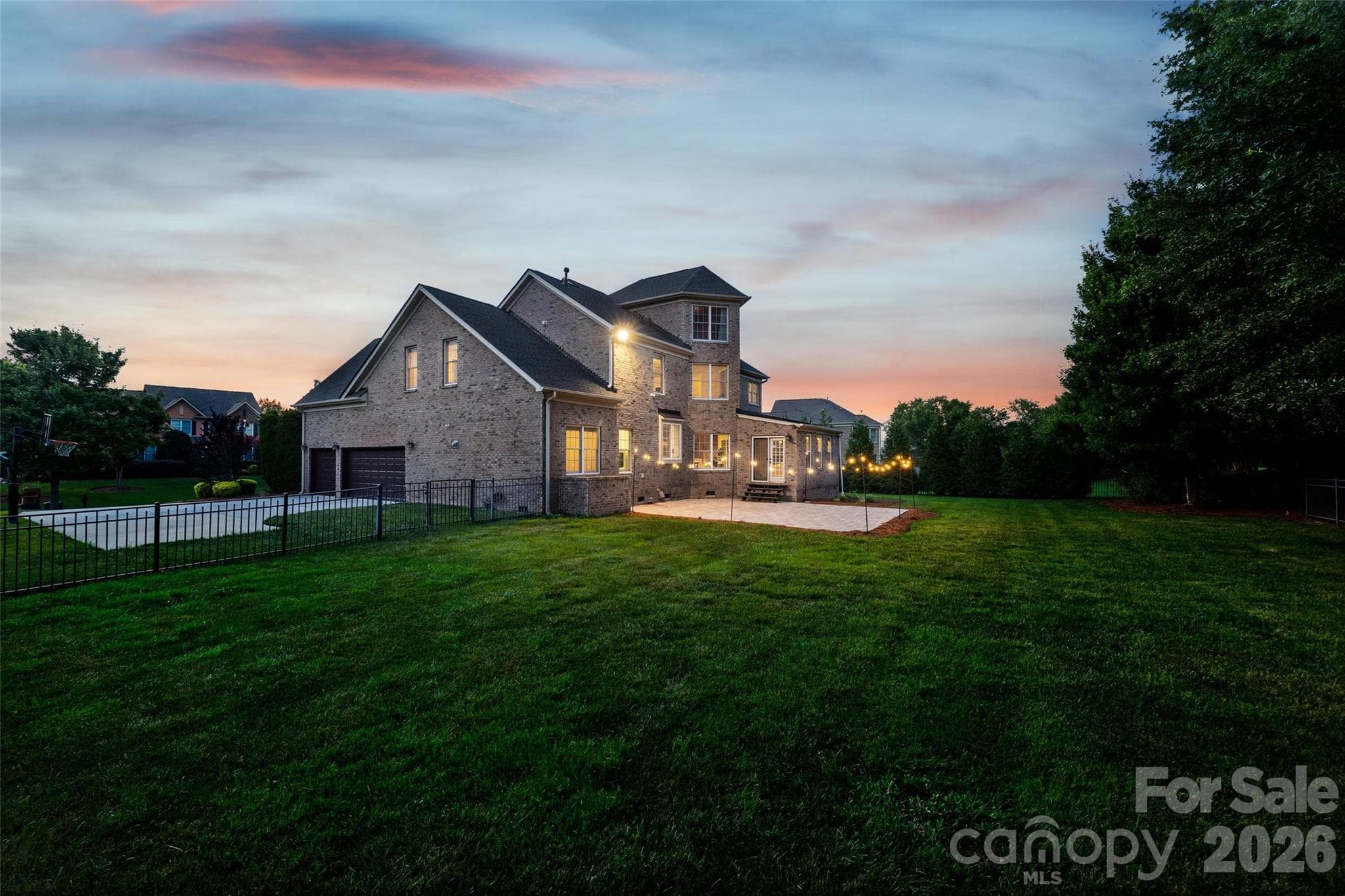 Back view - 117 Turkey Hunt Court, Marvin