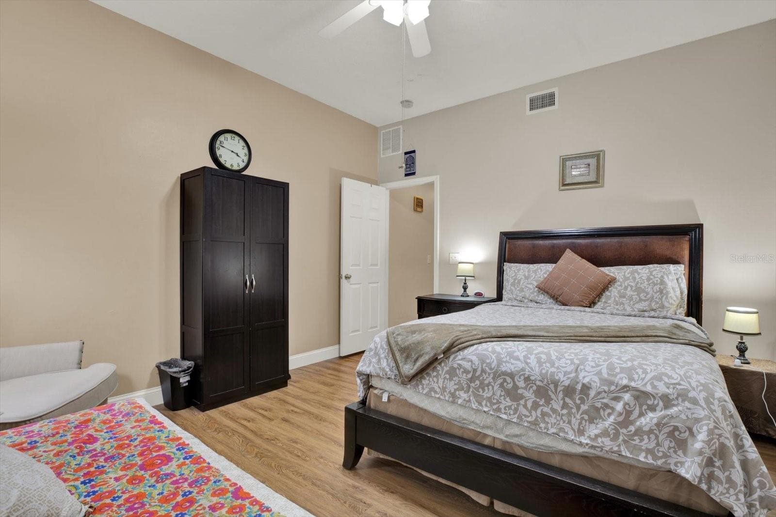 Single Family Residence at 31405 GLENDALOUGH WAY, WESLEY CHAPEL, photo 22 of 50