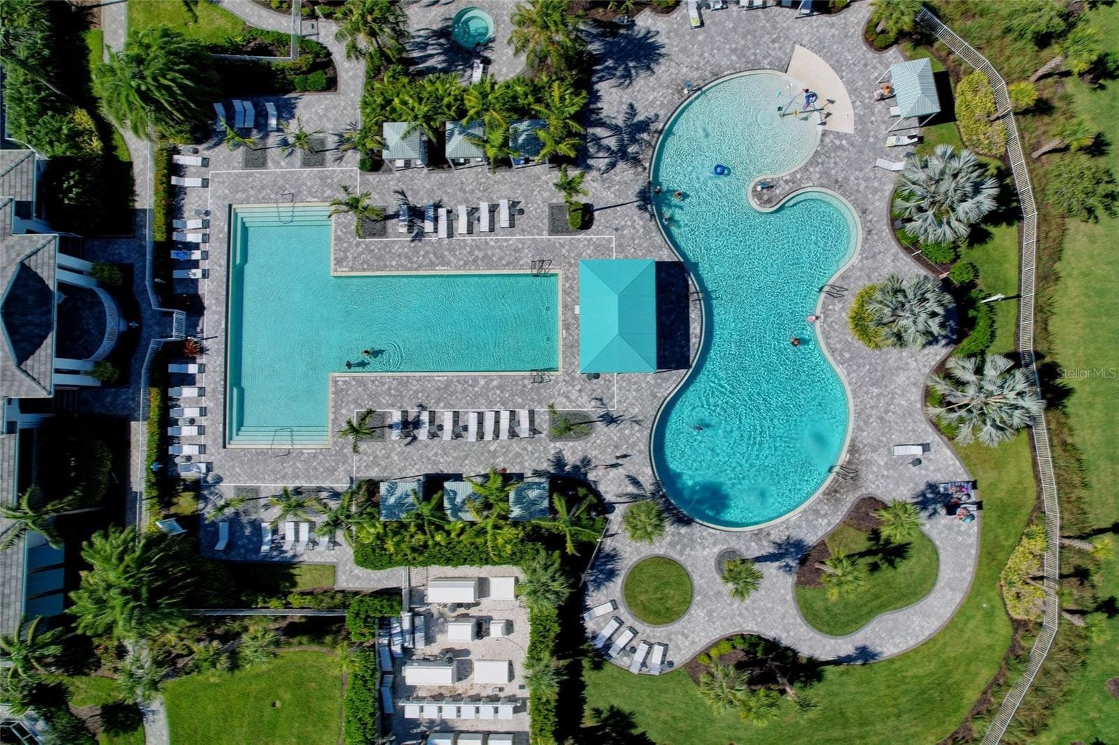 Two Swimming Pools - 10233 LAKE WALES CIR, SARASOTA